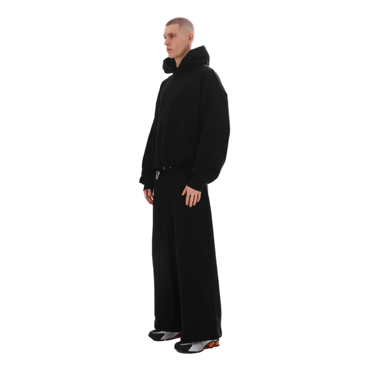 Sweatshirt • schwarz
