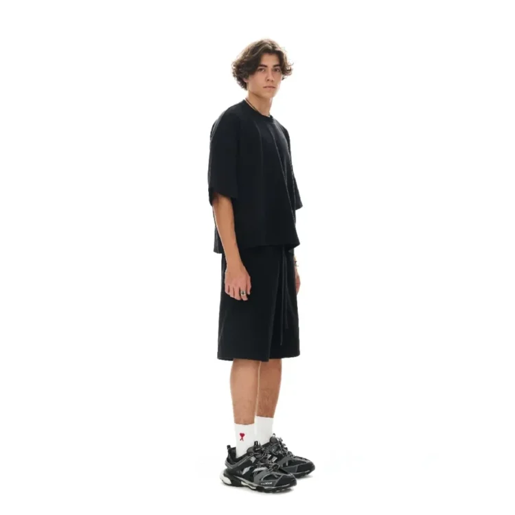 T-Shirt • schwarz