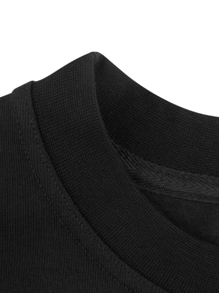 T-Shirt • schwarz