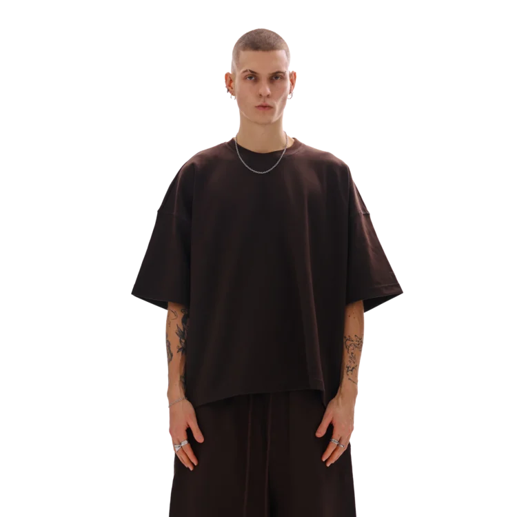 T-Shirt • braun