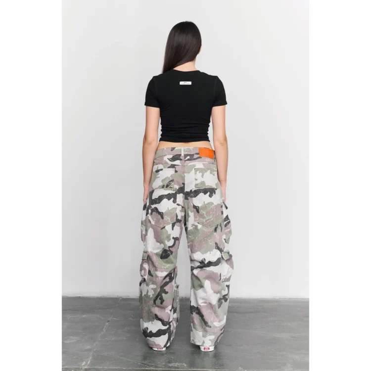 Cargo pants • camo