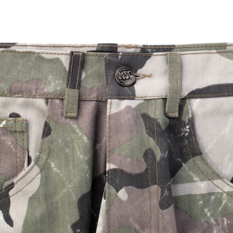Cargo pants • camo
