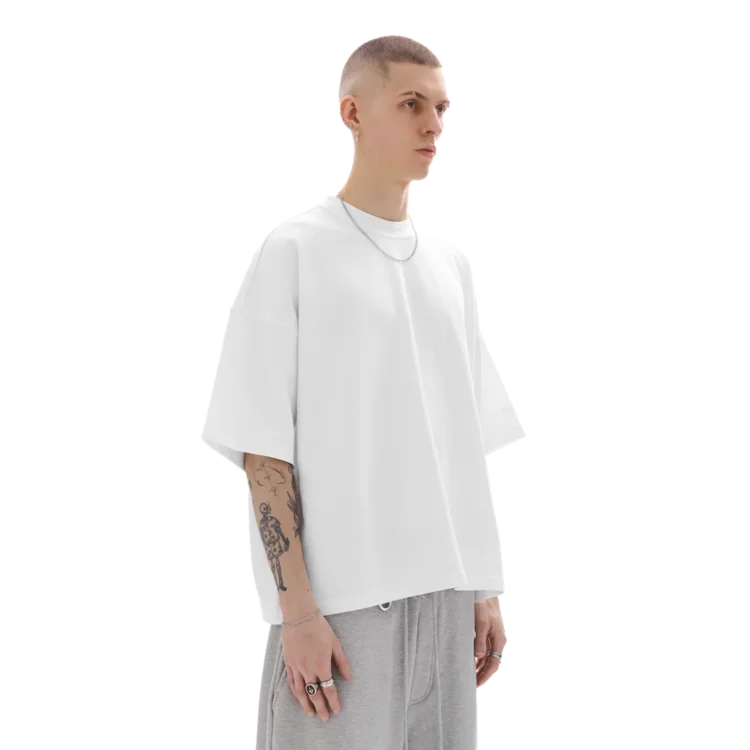 T-Shirt • weiß