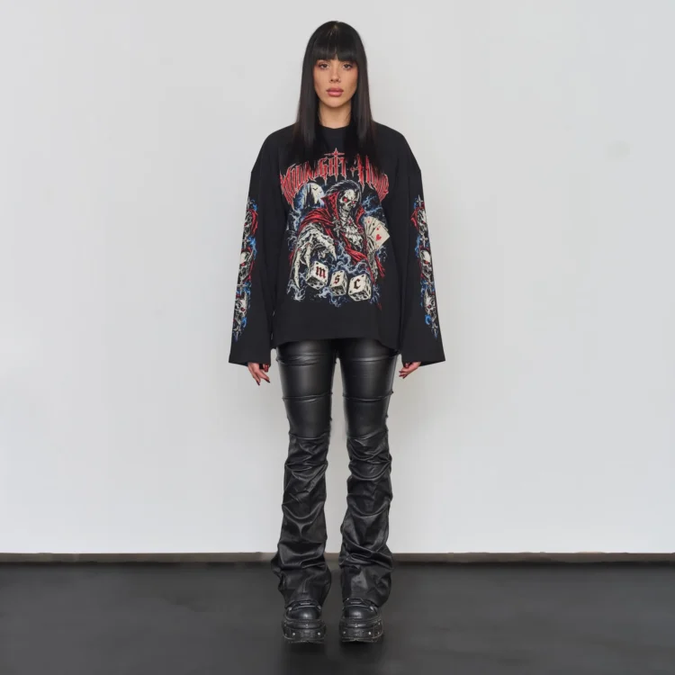 Longsleeve Halloween MSC Design – na modelce, przód
