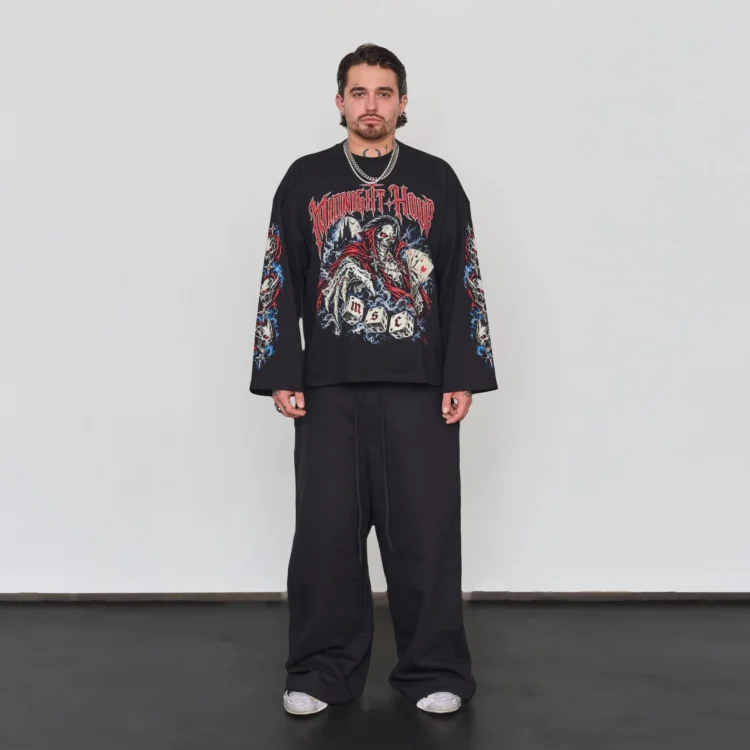 Longsleeve Halloween MSC Design – na modelu, przód